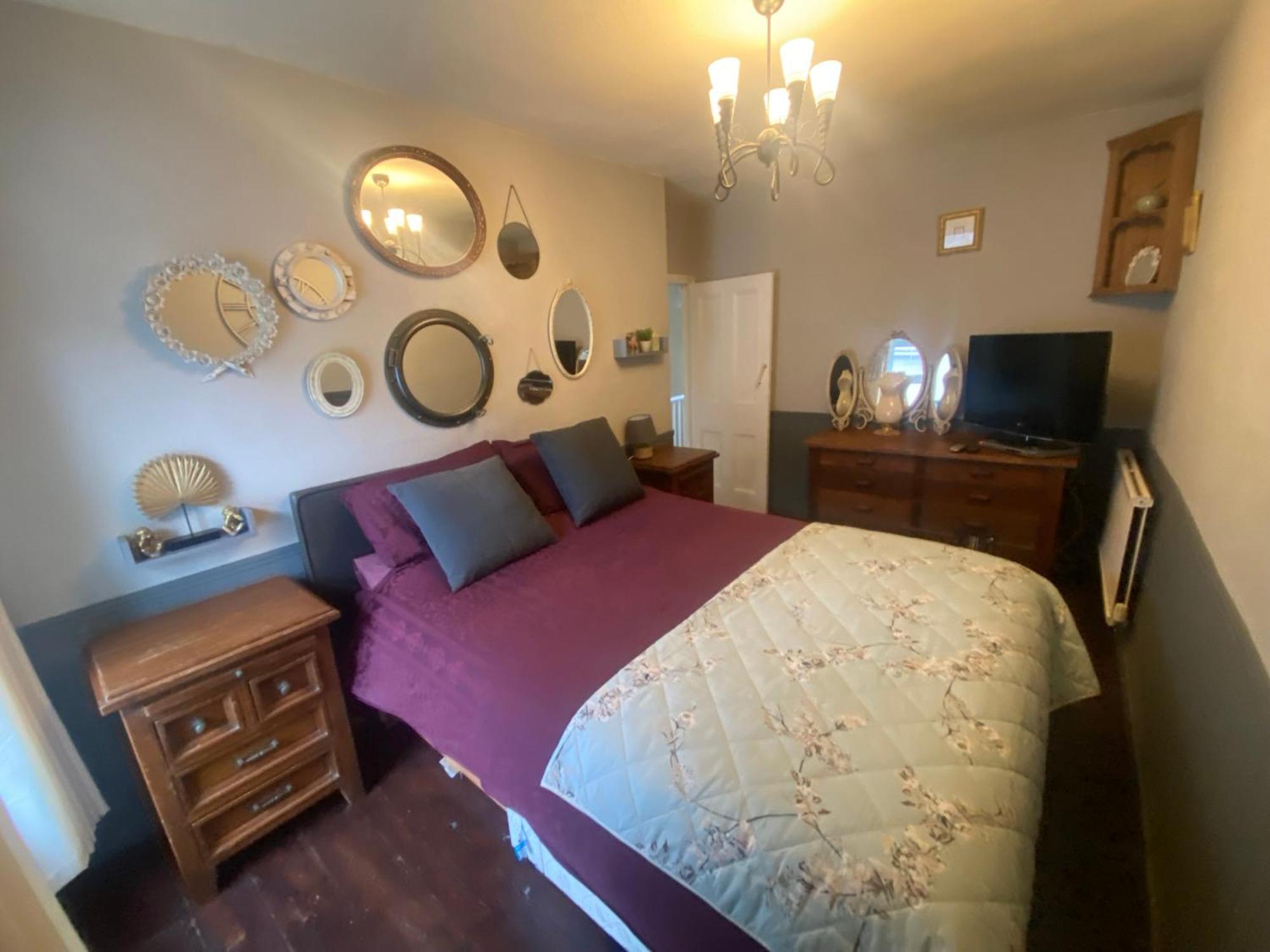 Villa 3 Bed Town House Llandeilo Carmarthenshire Exterior foto