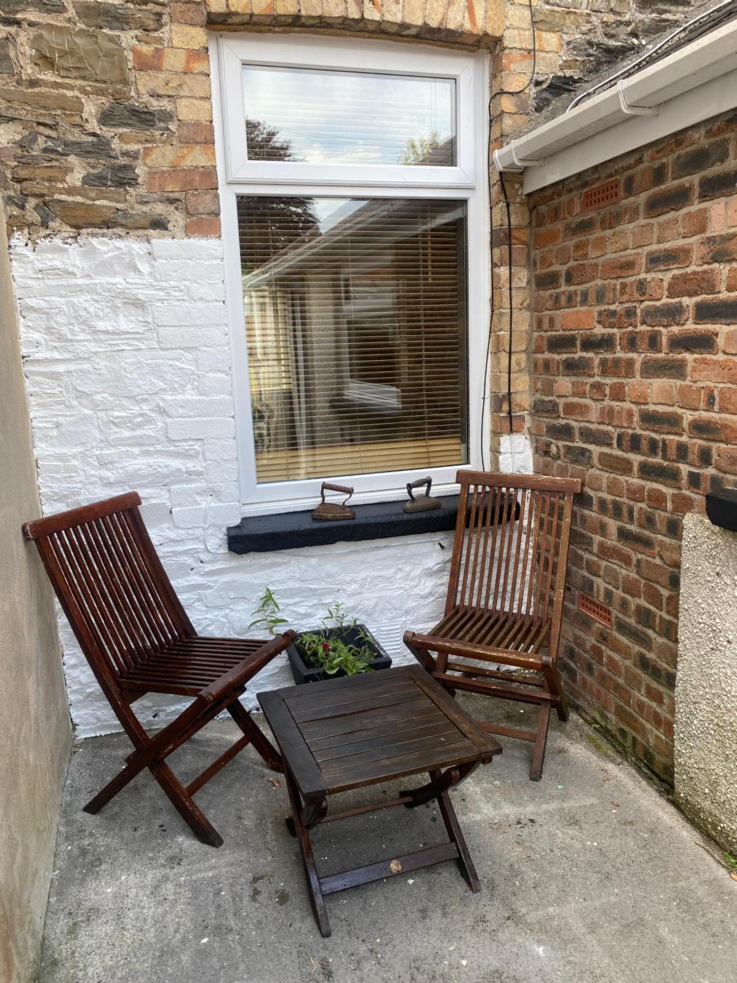 Villa 3 Bed Town House Llandeilo Carmarthenshire Exterior foto